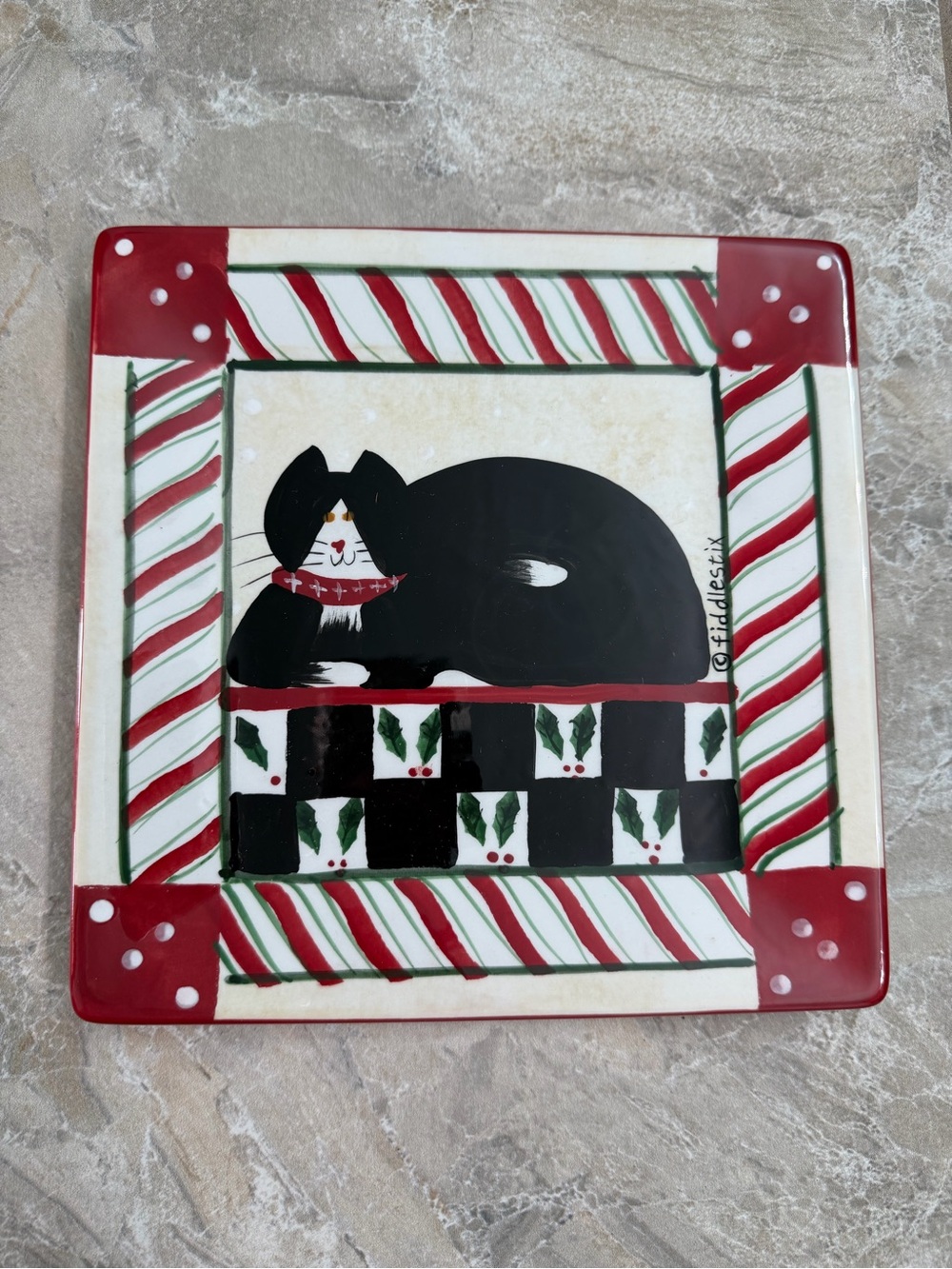 fiddlestix Christmas Holiday Cat Ceramic Plate by Sakura